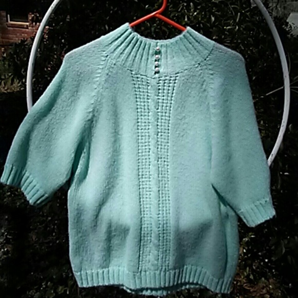 Vintage sweater top. - Picture 1 of 4